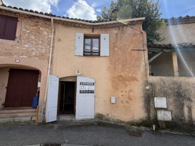 ROUGIERS - Maison de ville de type 3 de 62 m²