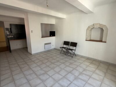 SAINT ZACHARIE - Superbe appartement type 5 duplex de 95 m²